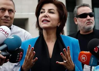 Gazeteci Sedef Kabaş gözaltına alındı