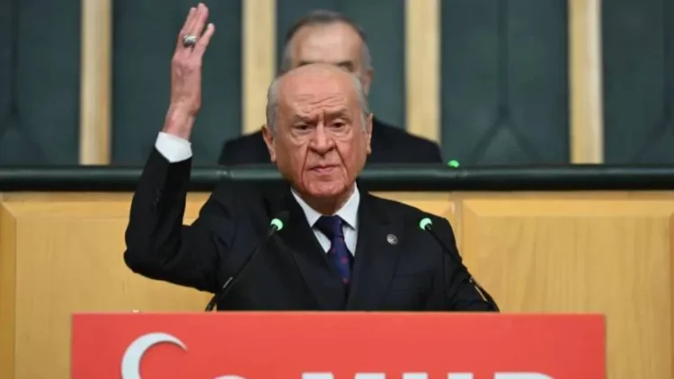 Bahçeli, “Laikliği Savunuyoruz” bildirisini hedef aldı: 168 kişiyi üst üste koyup toplasanız, bir insan bile etmezler