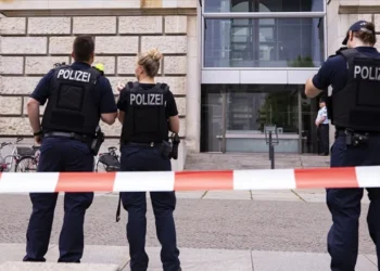 Almanya’da Türk işletmeci eşini öldürdü