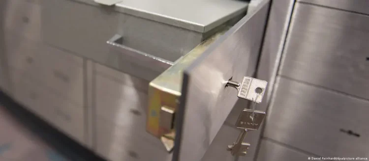 Almanya’da yine banka emanet kasaları soyuldu