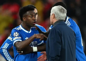 Benfica – Real Madrid maçı, Vinicius Junior’a yapılan ırkçı saldırıdan dolayı 10 dakika durdu