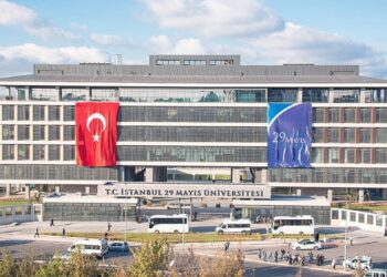 Diyanet Vakfı’nın üniversitesi: Akademik kadro ilanında yine kişiye özel şartlar sıralandı