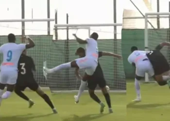 Fenerbahçe’den ayrılan Duran ilk maçında olay çıkarttı