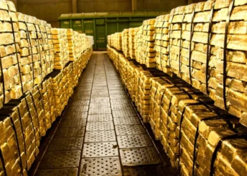 İflas eden ülke hazinesindeki tonlarca altını satışa çıkarıyor