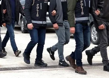 İstanbul merkezli 10 ilde kara para ve uyuşturucu operasyonu: 135 taşınmaza ve 42 şirkete el konuldu, 10 kişi gözaltına alındı