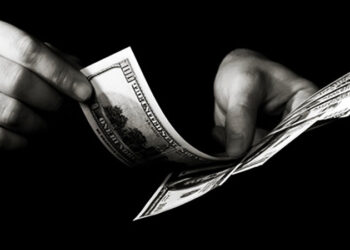 Kara para soruşturmasında 36 kişiye operasyon; 9 şirkete el kondu