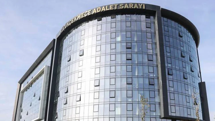 Küçükçekmece Adliyesi’nde hâkimle tartışan avukat gözaltına alındı: Baro “hukuka aykırı” dedi