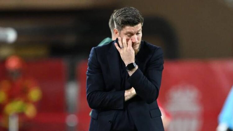 Monaco diplomasız teknik direktörü için maç başına 25 bin euro ceza ödüyor