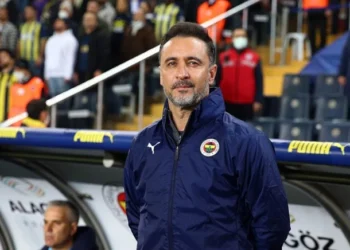 Gece yarısı sürpriz ayrılık: Pereira Kadıköy’de geri dönüyor