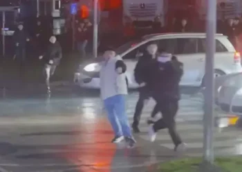 Trabzonspor’un takım otobüsüne saldırı anları kamerada