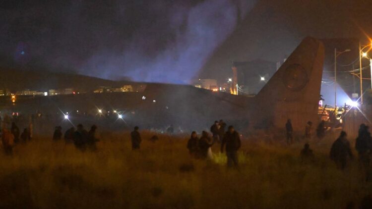 Bolivya’da yeni banknotları taşıyan askeri nakliye uçağı düştü