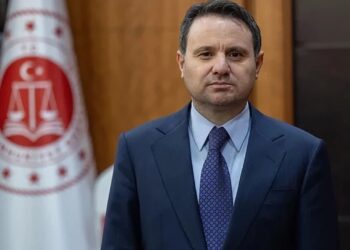 Yandaş isim önce yazdı sonra sildi: Akın Gürlek’in yerine kim atanacak?