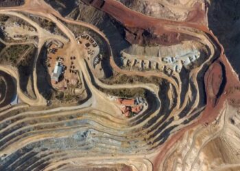 Nadir toprak elementleri, altından 40 kat daha kirli