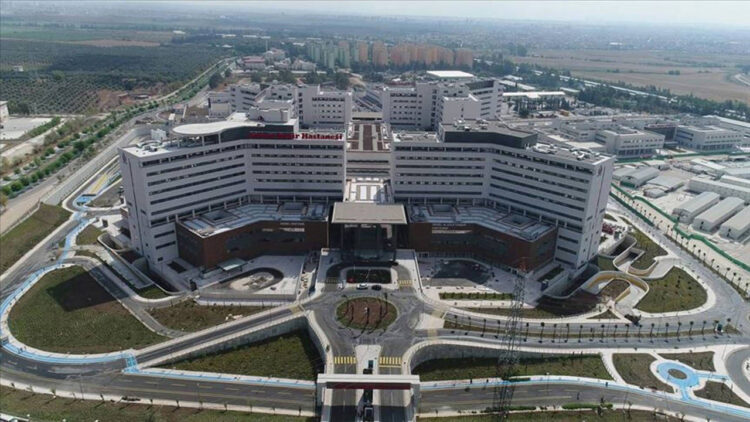 Dakikada yarım milyon TL: Asgari ücretlinin bir aylığı, şehir hastanesinin 3 saniyesi