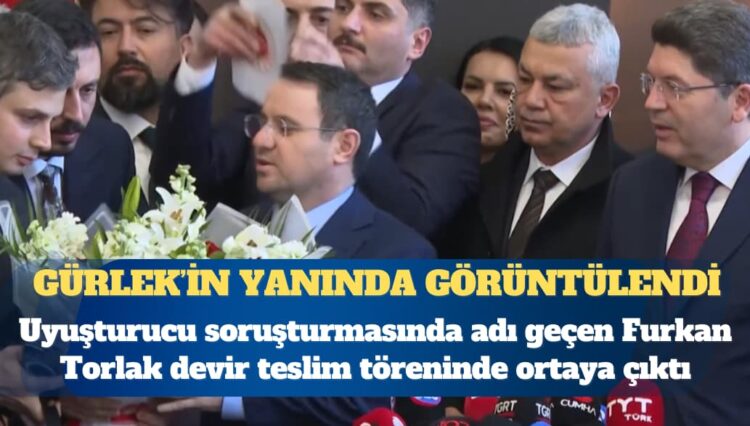 Devir teslim töreninde dikkat çeken isim: İletişim Başkanlığı’ndaki görevinden istifa etmişti