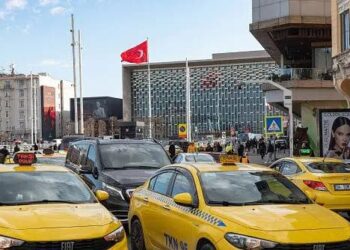 Taksilerde kartla ödeme kabulü zorunlu oldu