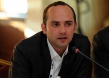 Tayfun Kahraman MS atağı nedeniyle yine hastaneye sevk edildi