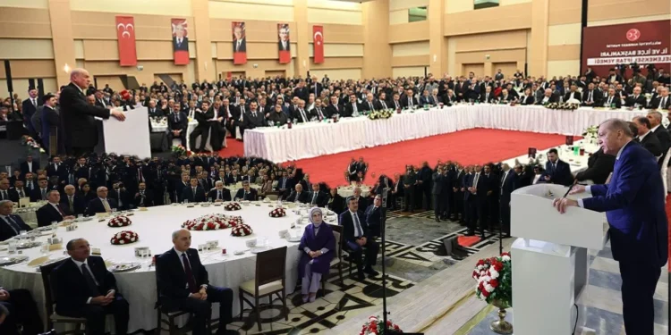 CHP ve İYİ Parti katılmadı; Bahçeli kendi programını düzenledi: TBMM iftarında neler oldu?