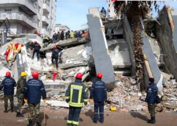 Bilirkişi heyeti şikâyet etti: Depremzedeler ve gazetecilere soruşturma açıldı