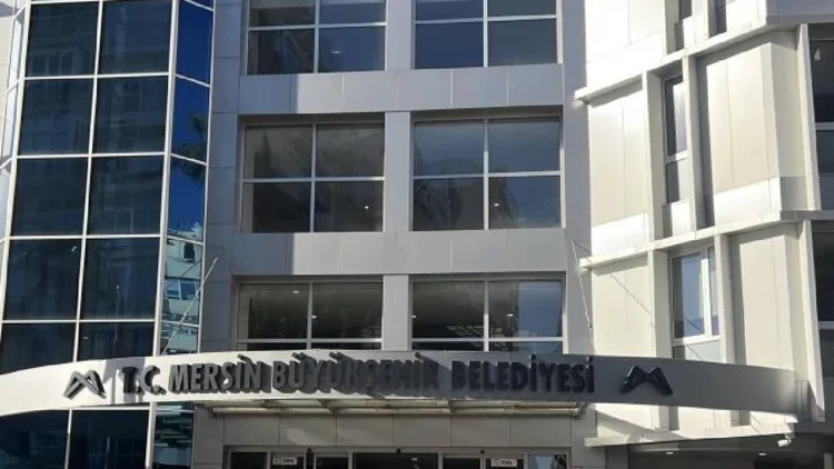 CHP’li belediyelere peş peşe baskın: Mersin ve Döşemealtı’nda çok sayıda gözaltı; eski başkan da var