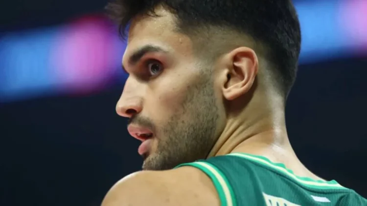 Golden State Warriors, Ömer Faruk Yurtseven ile 10 günlük sözleşme imzaladı