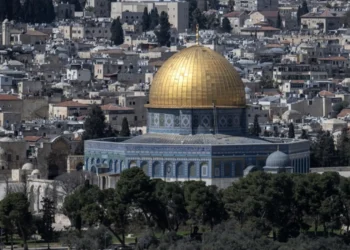 İran saldırıları sonrası kısıtlamalar gerekçe gösterildi: İsrail, Mescid-i Aksa’da bayram namazını engelledi