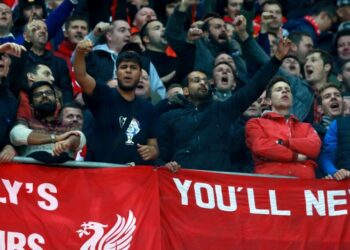 Liverpool’dan taraftarına: İstanbul’da oruçlulara saygı duyun