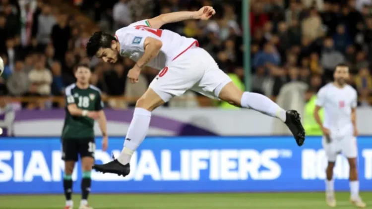 İran medyası: Milli takımda forma giyen futbolcu ‘hükümete sadakatsizlik’ gerekçesiyle ihraç edildi