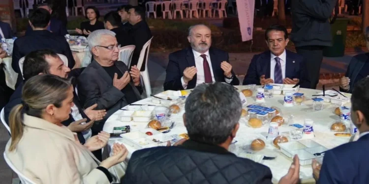 Muhittin Böcek için duaya “amin” diyen Başsavcı Vekili görevden alındı