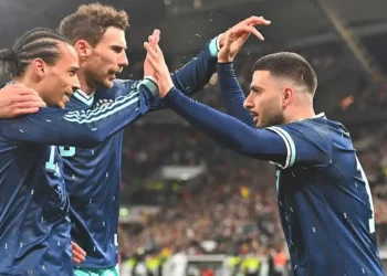 Oyuna sonradan giren Sane ıslıklandı; Gana karşısında galibiyeti getiren golün asistini yaptı