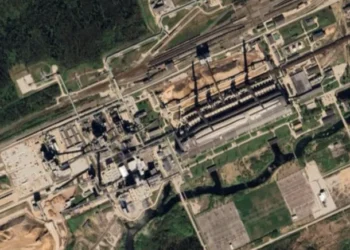 Rus İHA’sı Estonya’daki enerji santralinin bacasına isabet etti