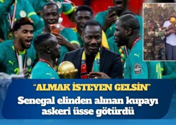 Senegal elinden alınan kupayı askeri üsse götürdü: Almak isteyen gelsin