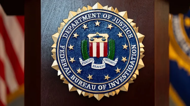 Trump’ın Mar-a-Lago malikanesindeki gizli belge soruşturmasında çalışan en az 10 FBI personeli görevden alındı