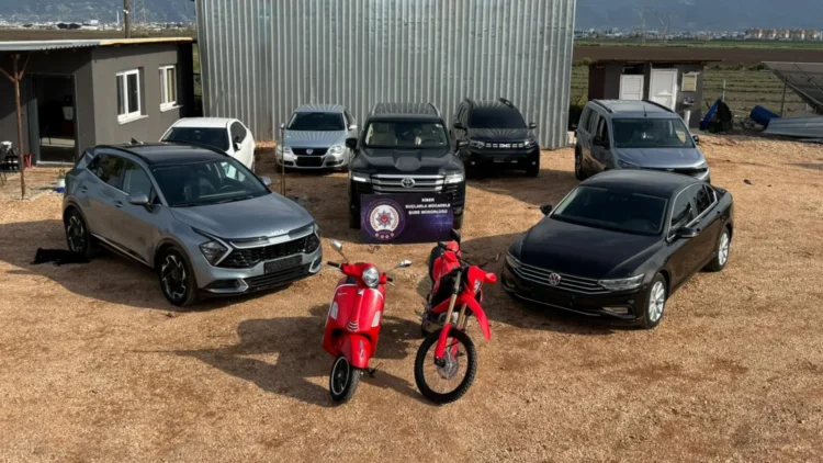 Yasa dışı bahis soruşturması: 9,2 milyar TL işlem hacmi tespit edildi, 18 kişinin mal varlıklarına el konuldu