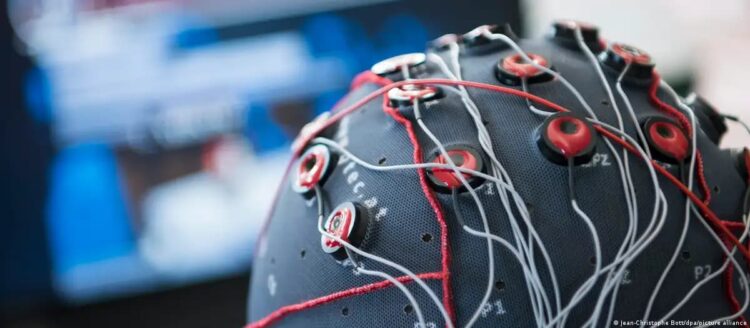 Dünyada bir ilk: Ticarî beyin çiplerine Çin’den onay