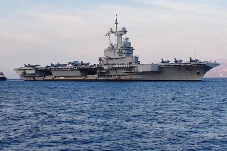 Fransa, Ortadoğu’ya uçak gemisi gönderiyor