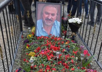 Volkan Konak, ölümünün birinci yılında mezarı başında anıldı