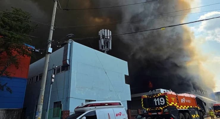 Güney Kore’de otomobil fabrikasında yangın: 11 ölü