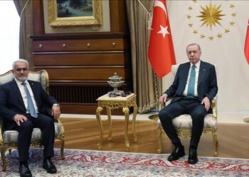 AKP’nin ‘İran’ tutumu HÜDA-Par’ı da kızdırdı: ‘Kardeş ülke dedikleriniz siyonistlere topraklarını kullandırtıyor’